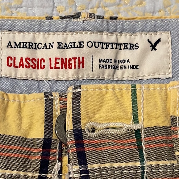 American Eagle Men’s Shorts Size 32 - Picture 2 of 11
